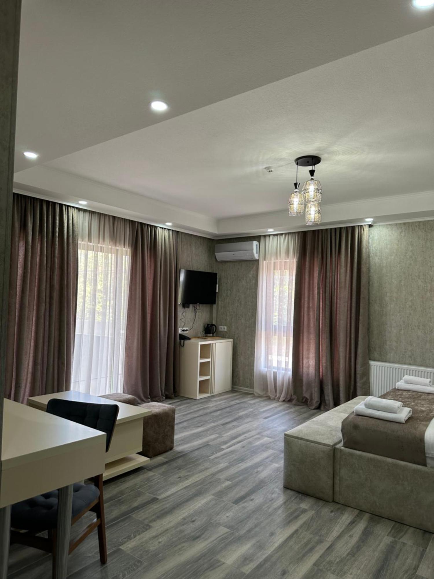 Luxmani Hotel & Spa Tbilisi Exterior photo