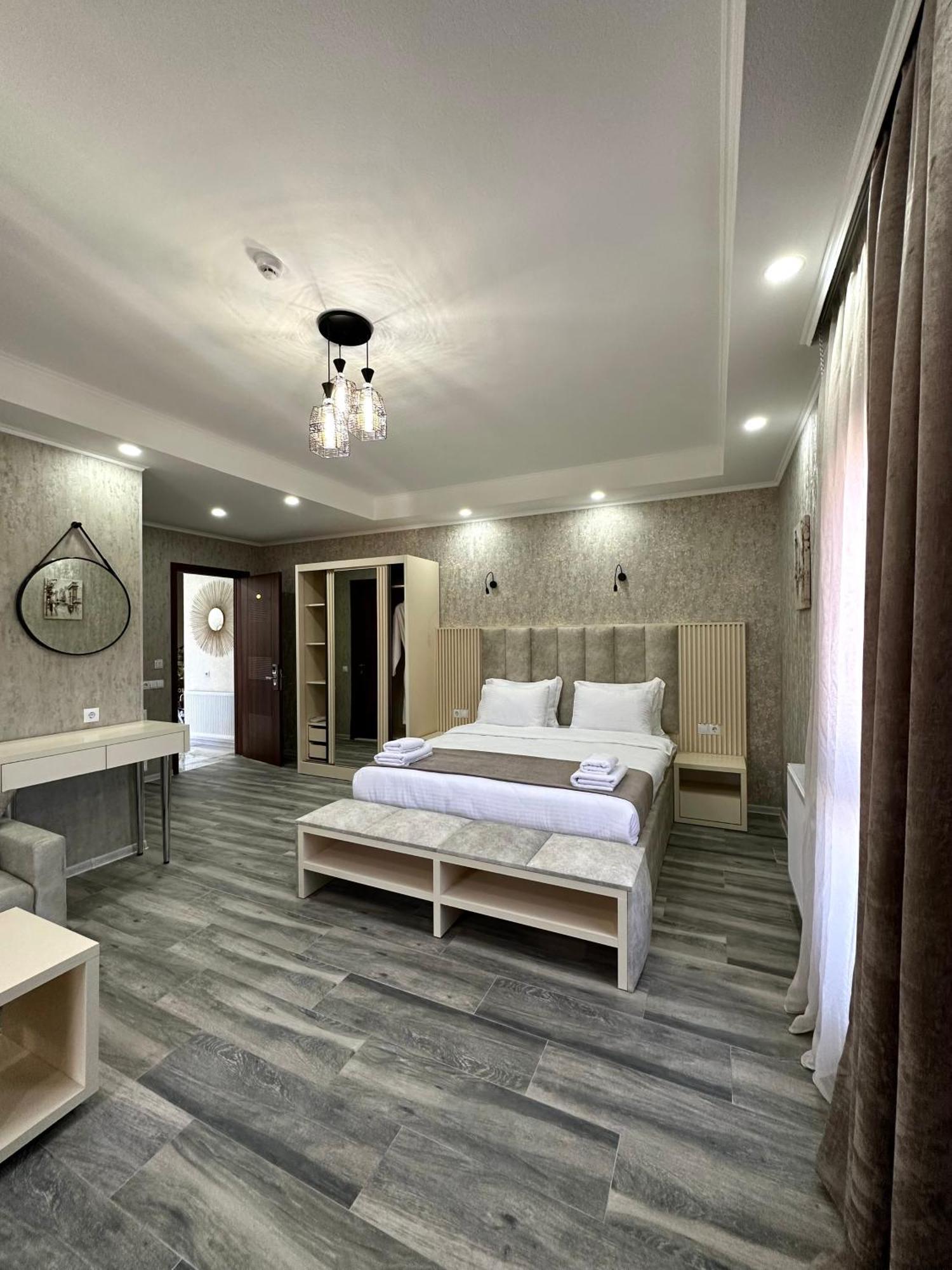 Luxmani Hotel & Spa Tbilisi Exterior photo